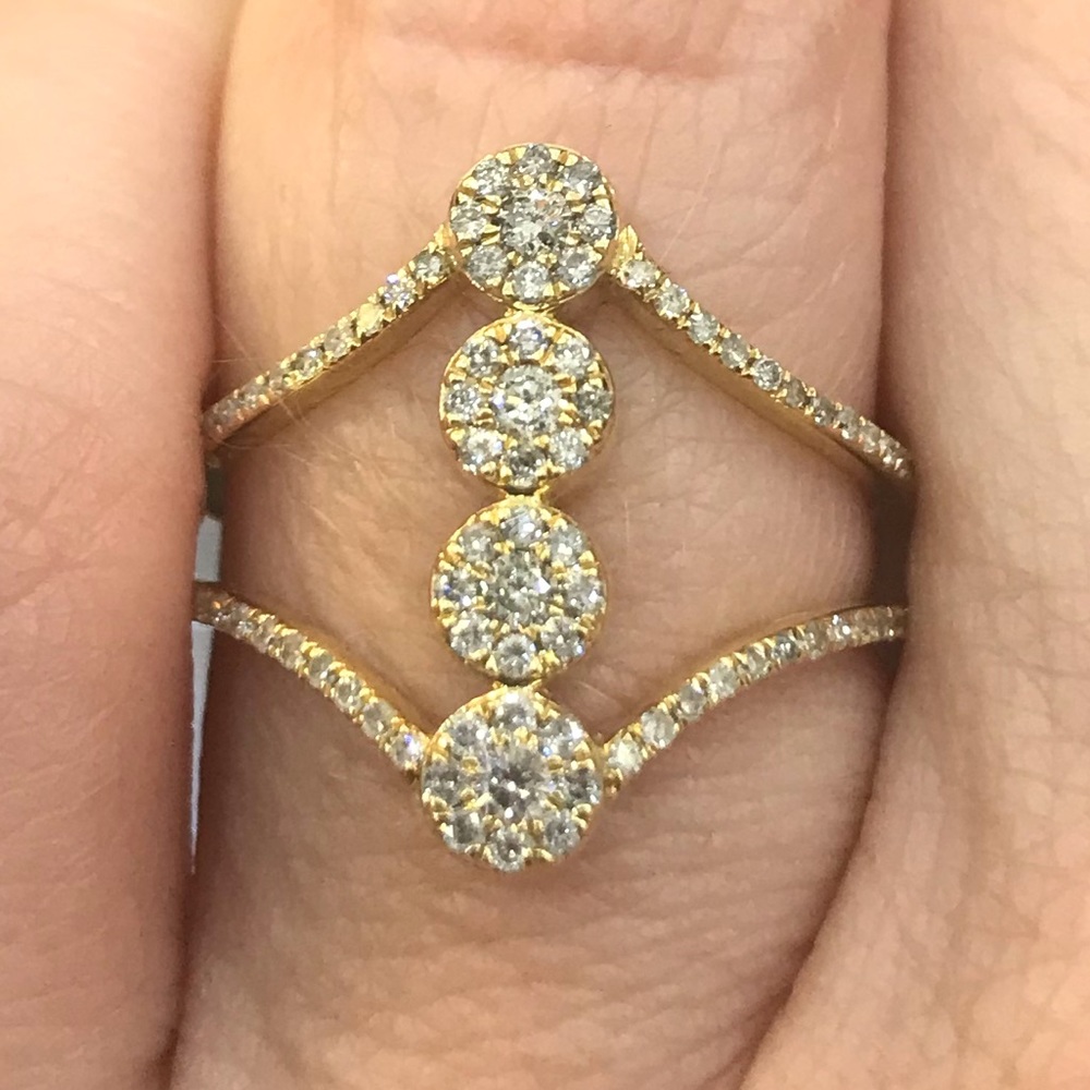 14kt Yellow Gold Diamond Ring
